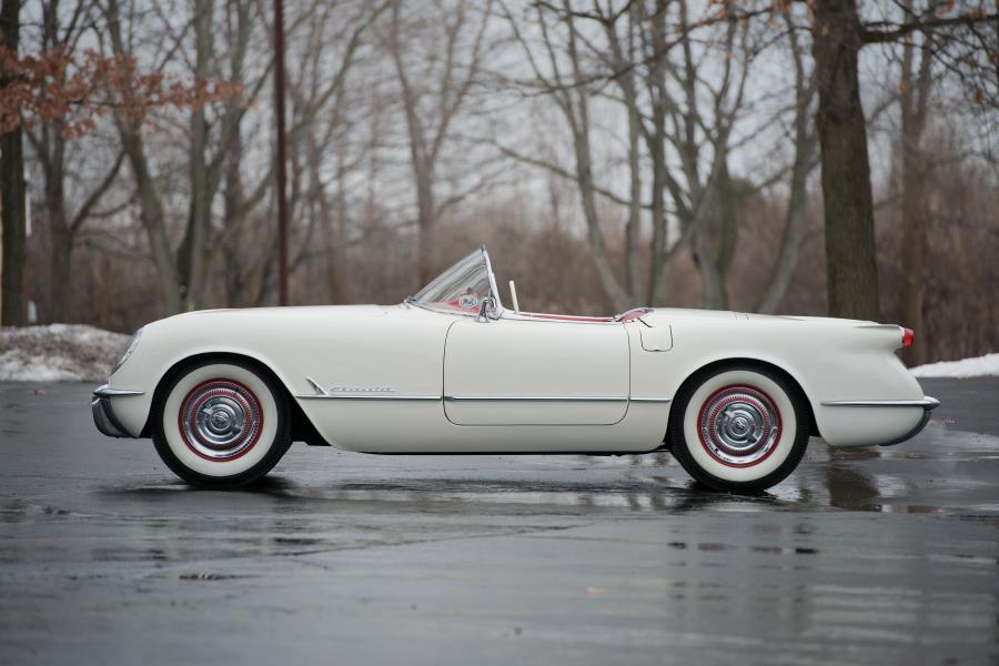  Chevrolet Corvette Polo White 1954 года  (фото 10 из 40)